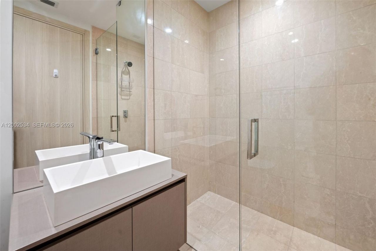 1000 Brickell Plz , Unit PH5103, Miami, FL 33131 Photo