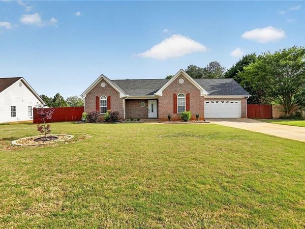 90 Fields Creek Way , Covington, GA 30016