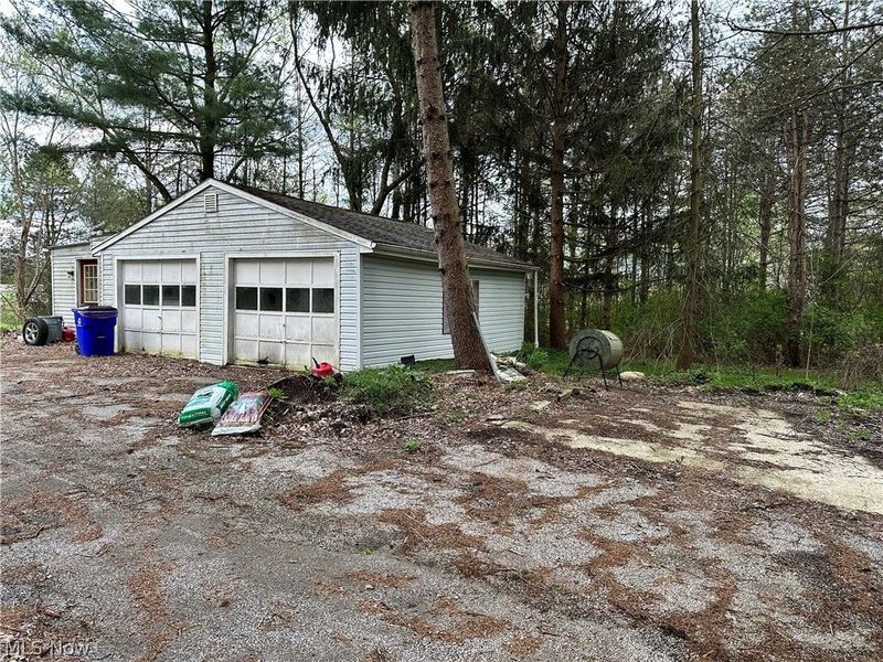 12754 Chamberlain Road, Aurora, OH 44202 Photo 8