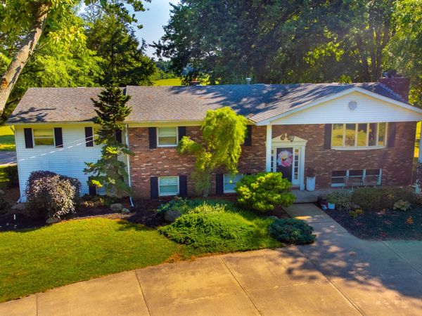6845 Cochran Road, Horton, MI 49246