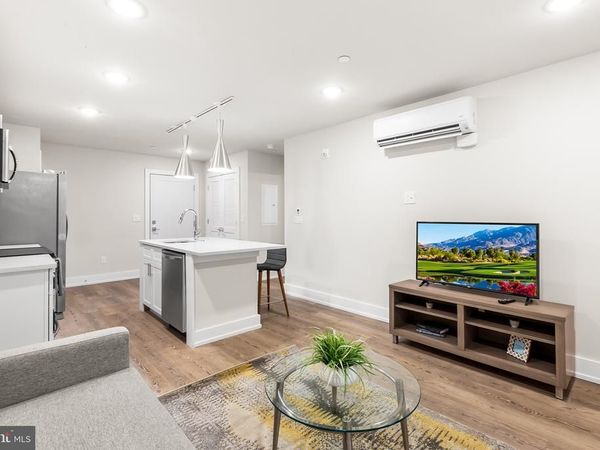 214 VINE STREET, Unit 304, PHILADELPHIA, PA 19106