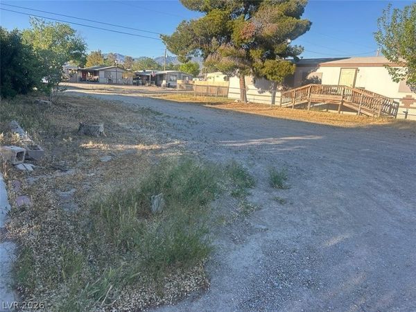 250 Ferndell Street , Pahrump, NV 89048