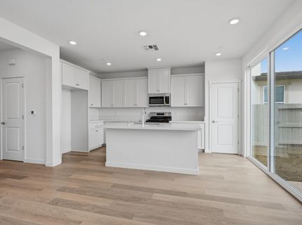 3153 Torrente Dr, Roseville, CA 95747 Photo