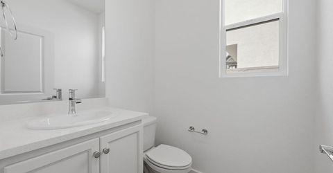 3153 Torrente Dr, Roseville, CA 95747 Photo