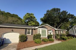 868 Melrose Drive photo 4