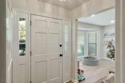 868 Melrose Drive photo 4