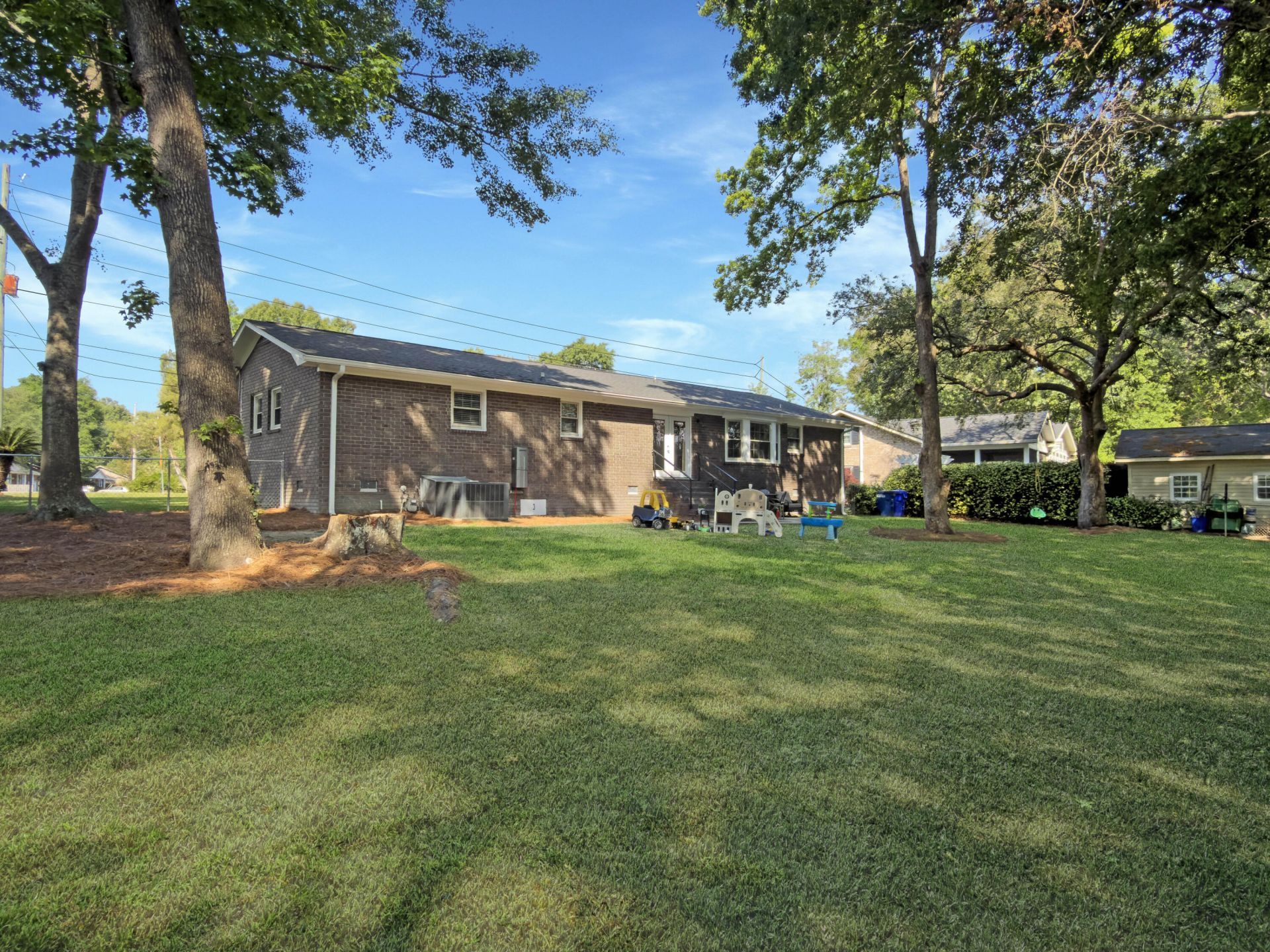 868 Melrose Drive Photo 31