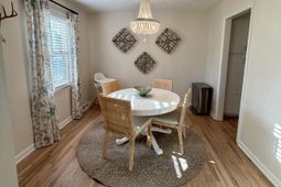 868 Melrose Drive photo 4