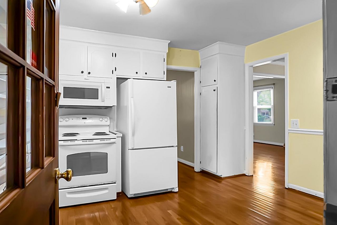 1046 Birchdale Drive Photo 16