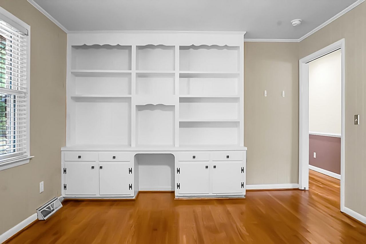 1046 Birchdale Drive Photo 18