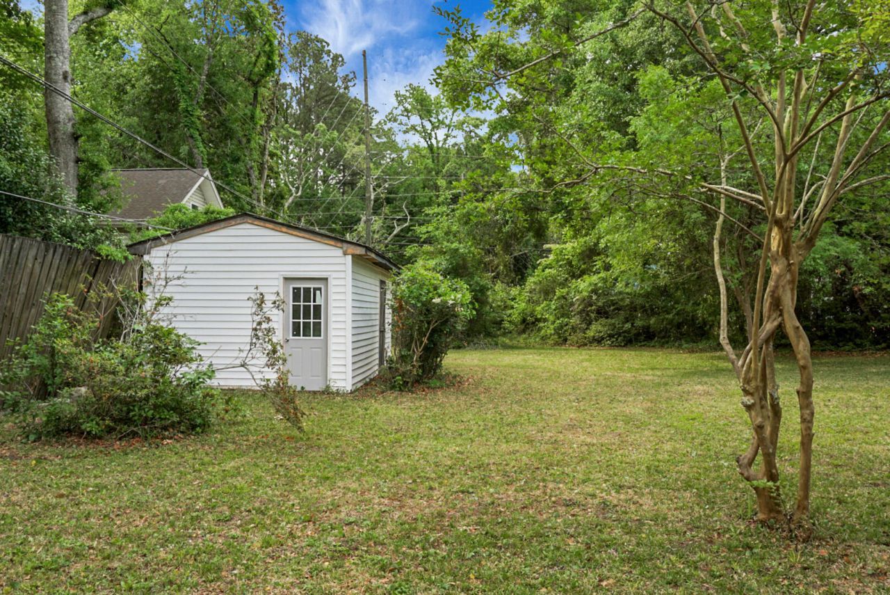 1046 Birchdale Drive Photo 44