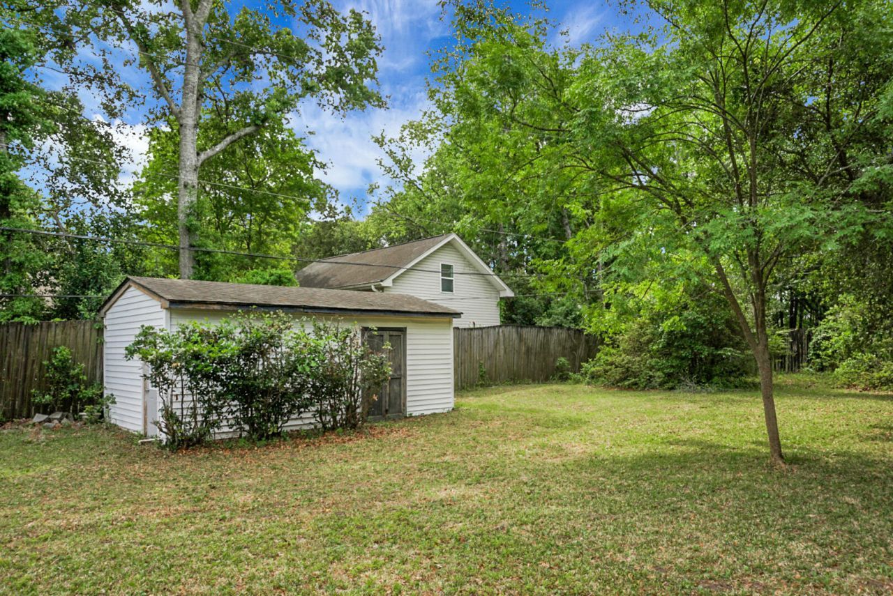 1046 Birchdale Drive Photo 45