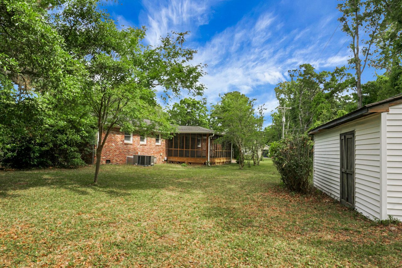 1046 Birchdale Drive Photo 48