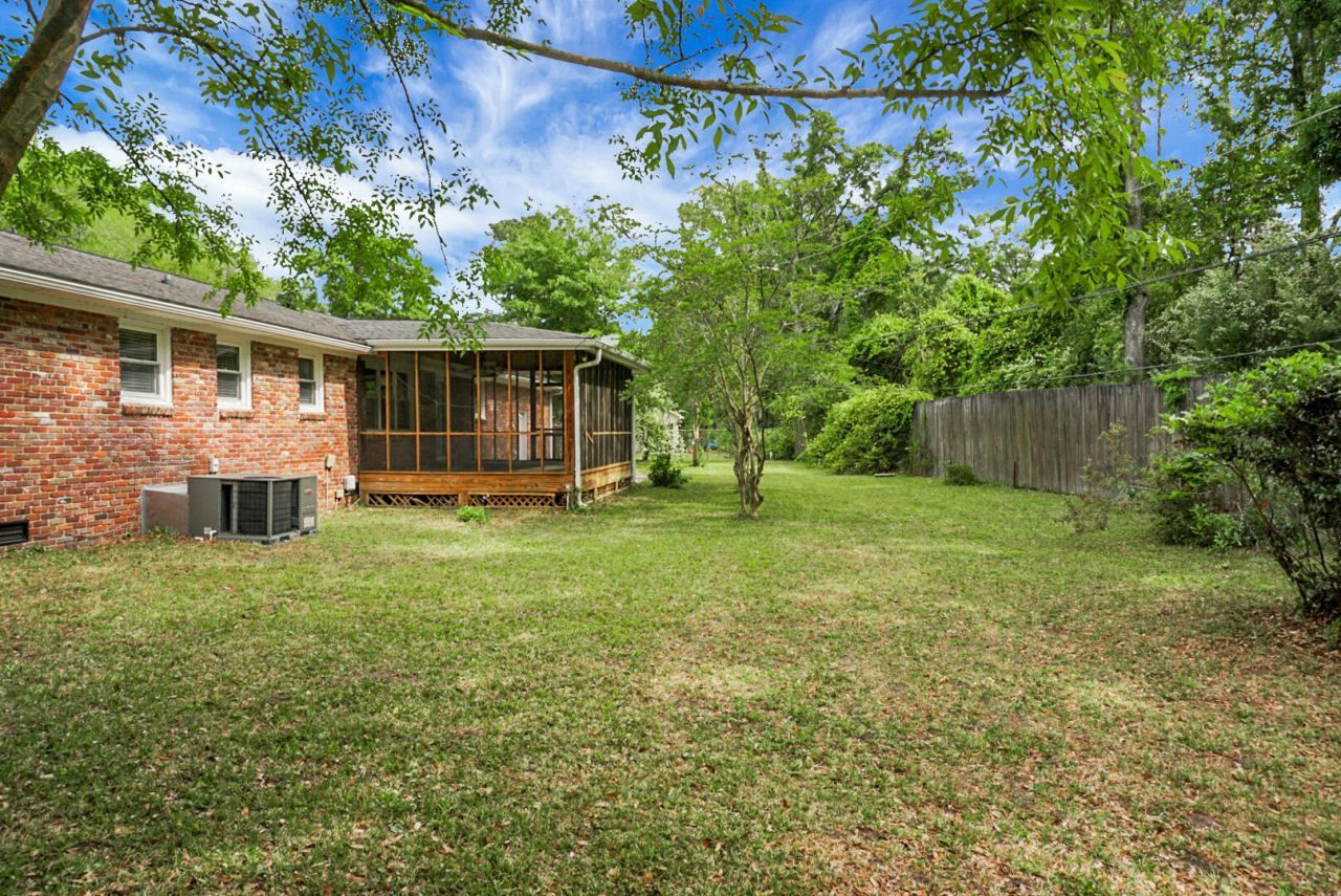 1046 Birchdale Drive Photo 49