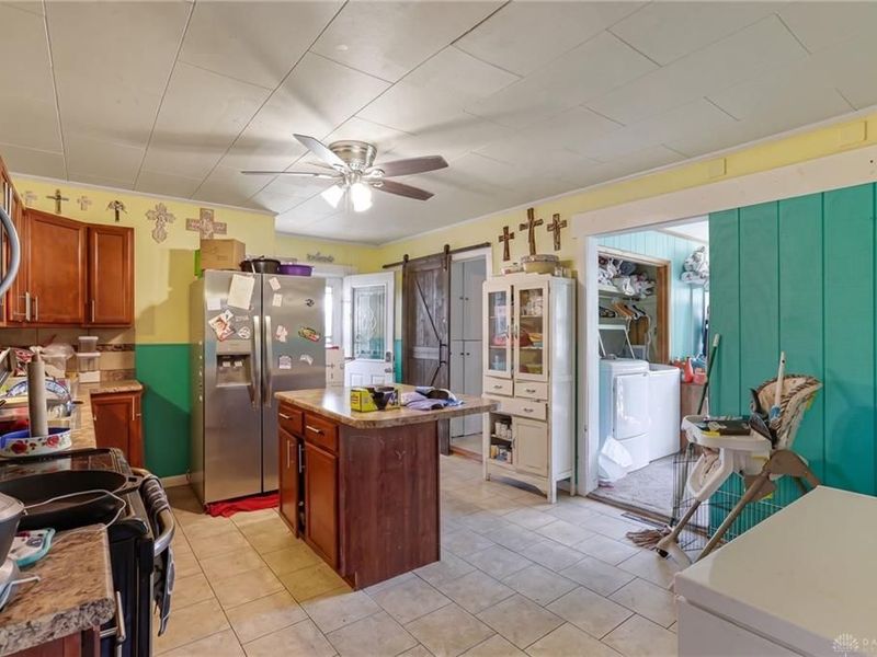 2390 Ridge Road, Zanesville, OH 43701 Photo 12