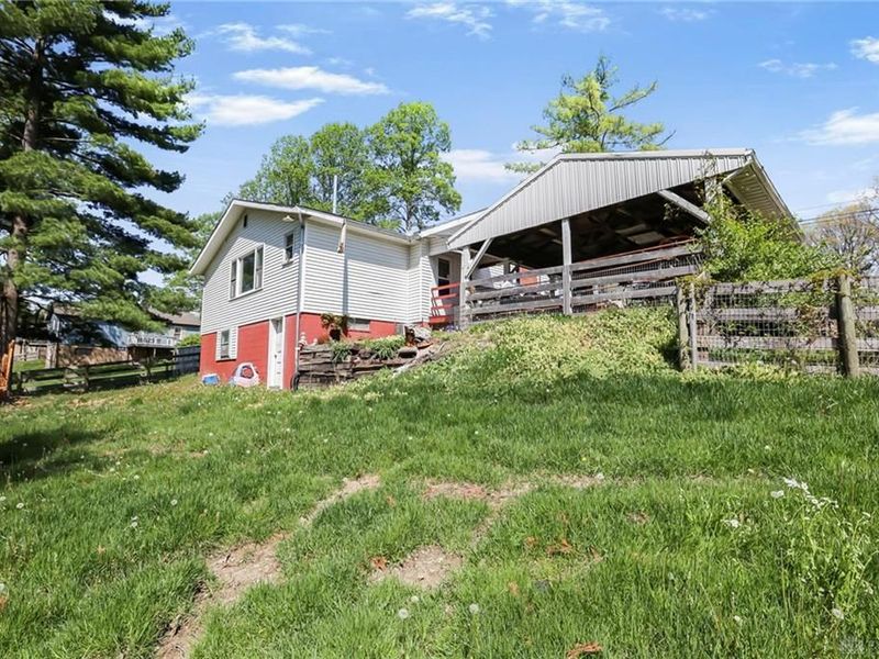 2390 Ridge Road, Zanesville, OH 43701 Photo 32