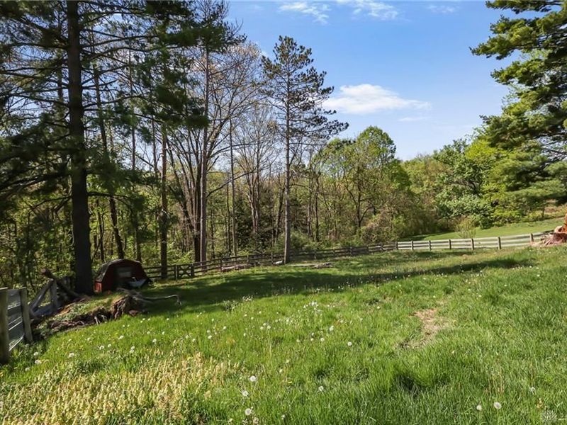 2390 Ridge Road, Zanesville, OH 43701 Photo 33