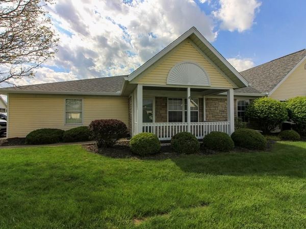 701 Villa Dr, Ontario, OH 44906