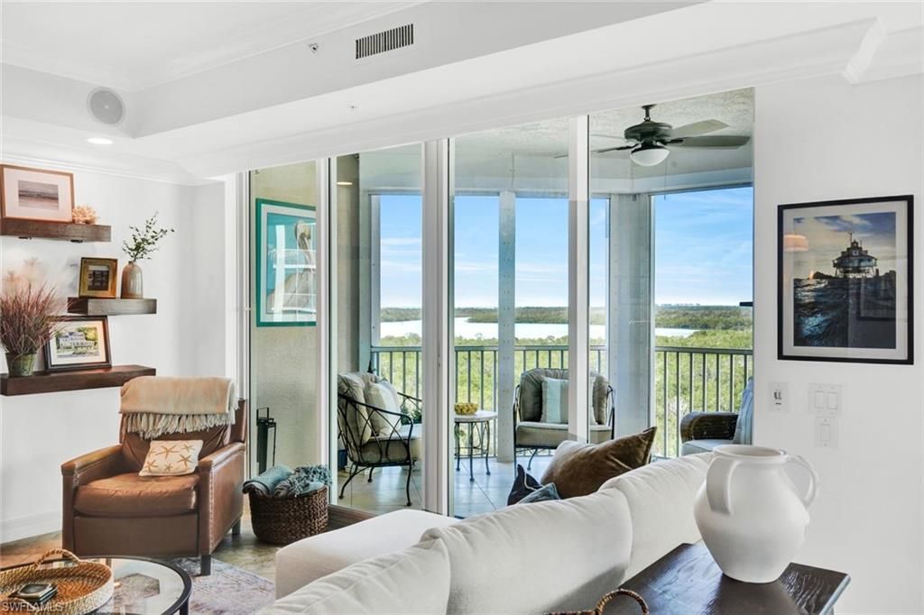 295 Grande Way , Unit 306, Naples, FL 34110 Photo