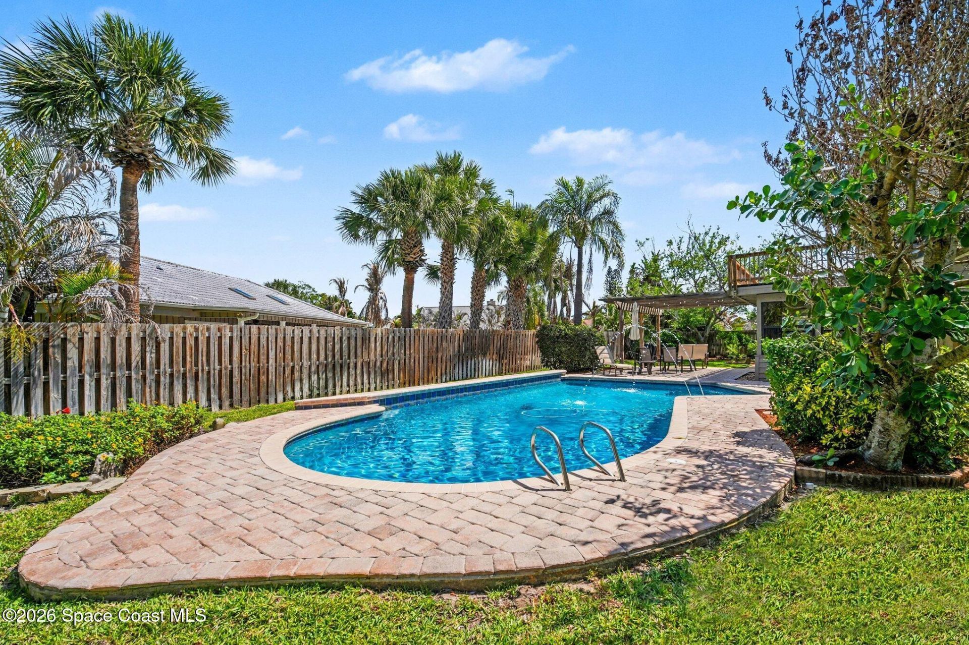 568 Rio Casa Drive N , Indialantic, FL 32903 Photo