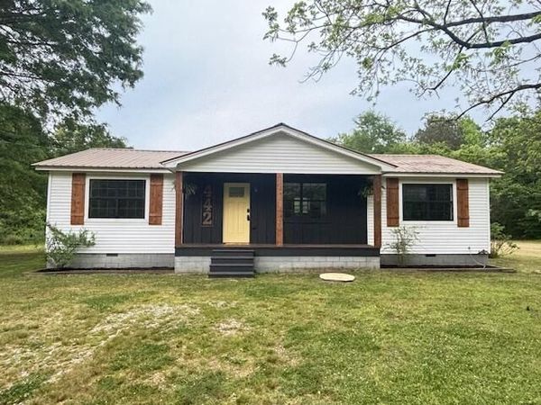 442 Warner, Louisville, MS 39339