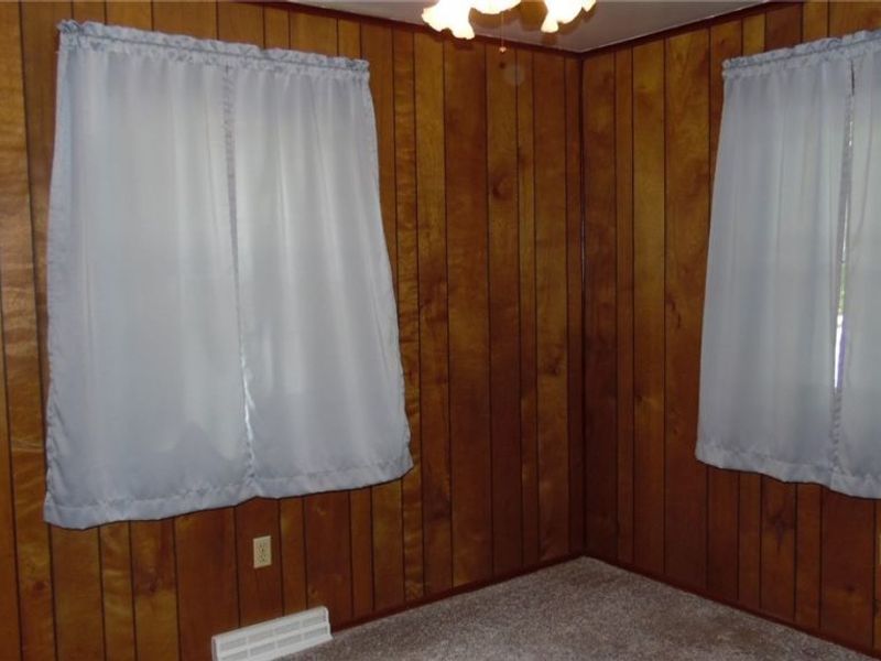 21569 State Route 16, Coshocton, OH 43812 Photo 4