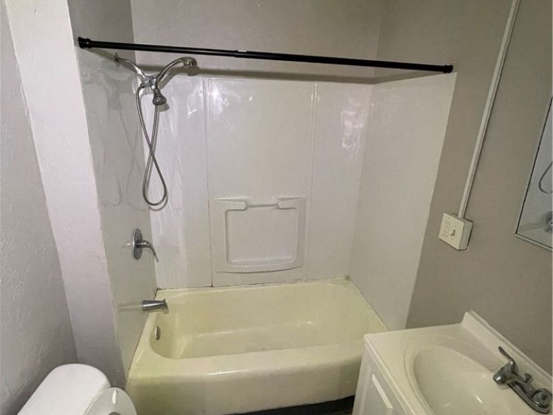 3692 E 117th Street , Cleveland, OH 44105 Photo 12