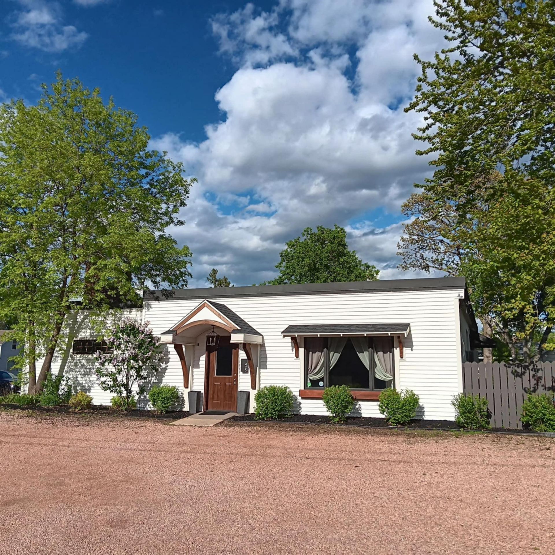 425 Tainter Avenue , Rice Lake, WI 54868