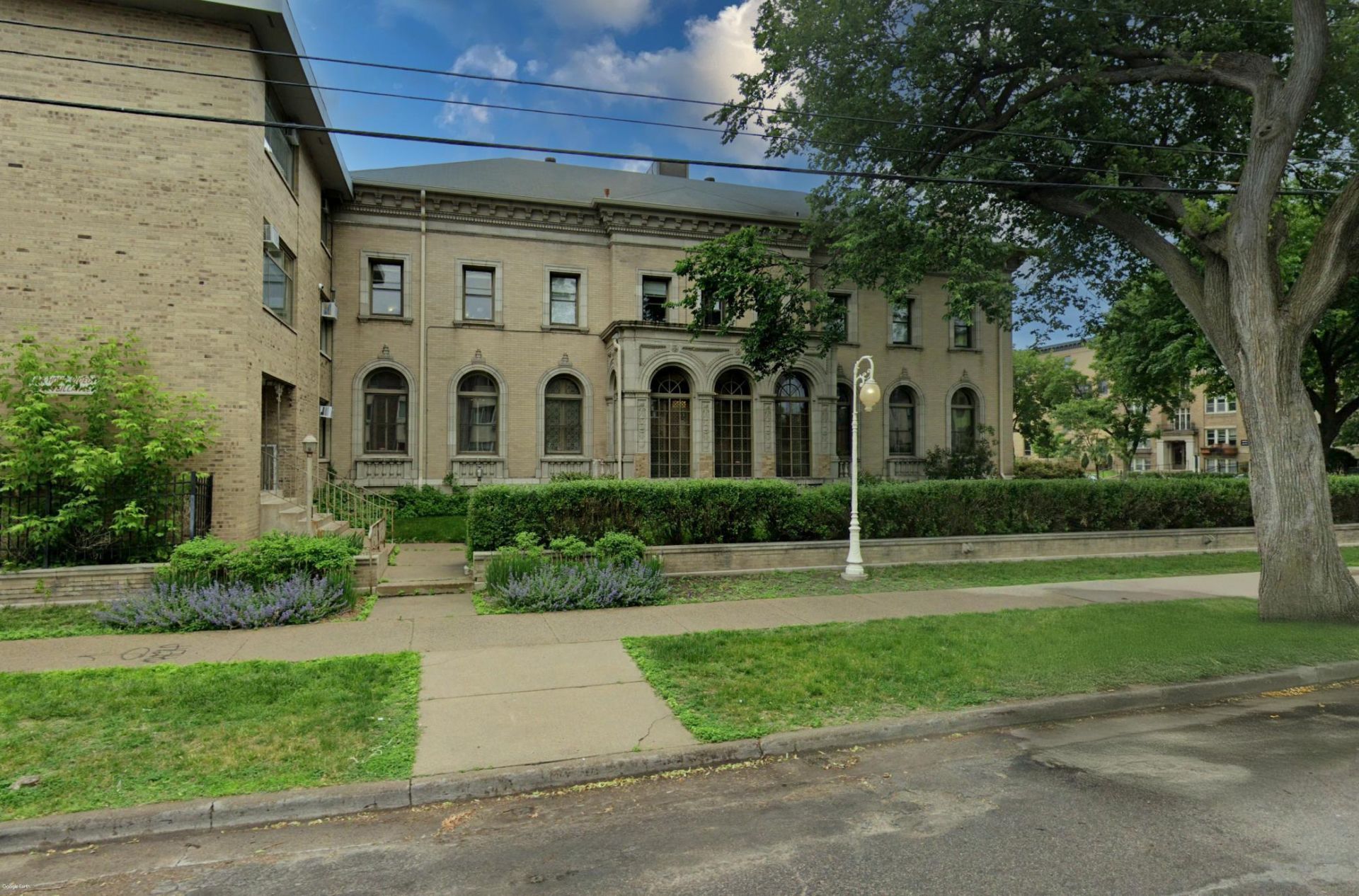 2118 Blaisdell Avenue , Minneapolis, MN 55404