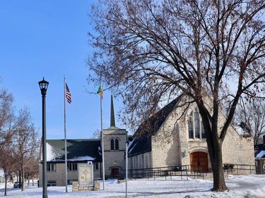 4401 Minnehaha Avenue , Minneapolis, MN 55406