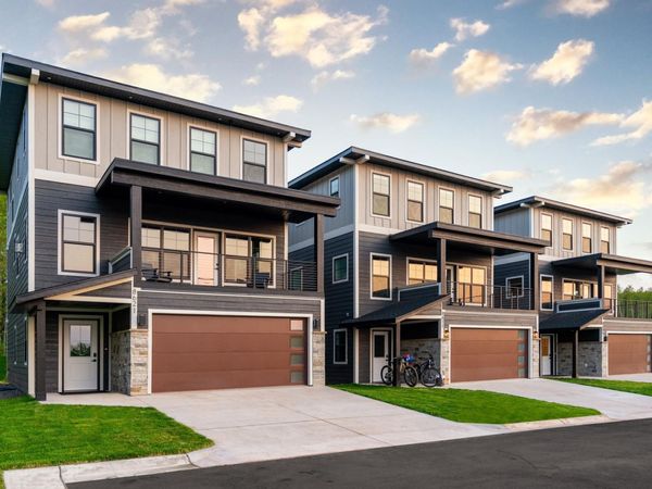 8313 Eric Shaffer Way , Duluth, MN 55807