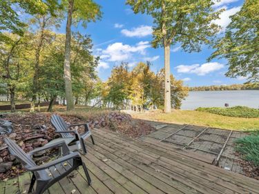 70455 476th Avenue , Jackson, MN 56143