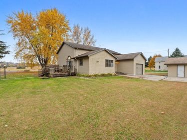 425 W Franklin Street , Morristown, MN 55052