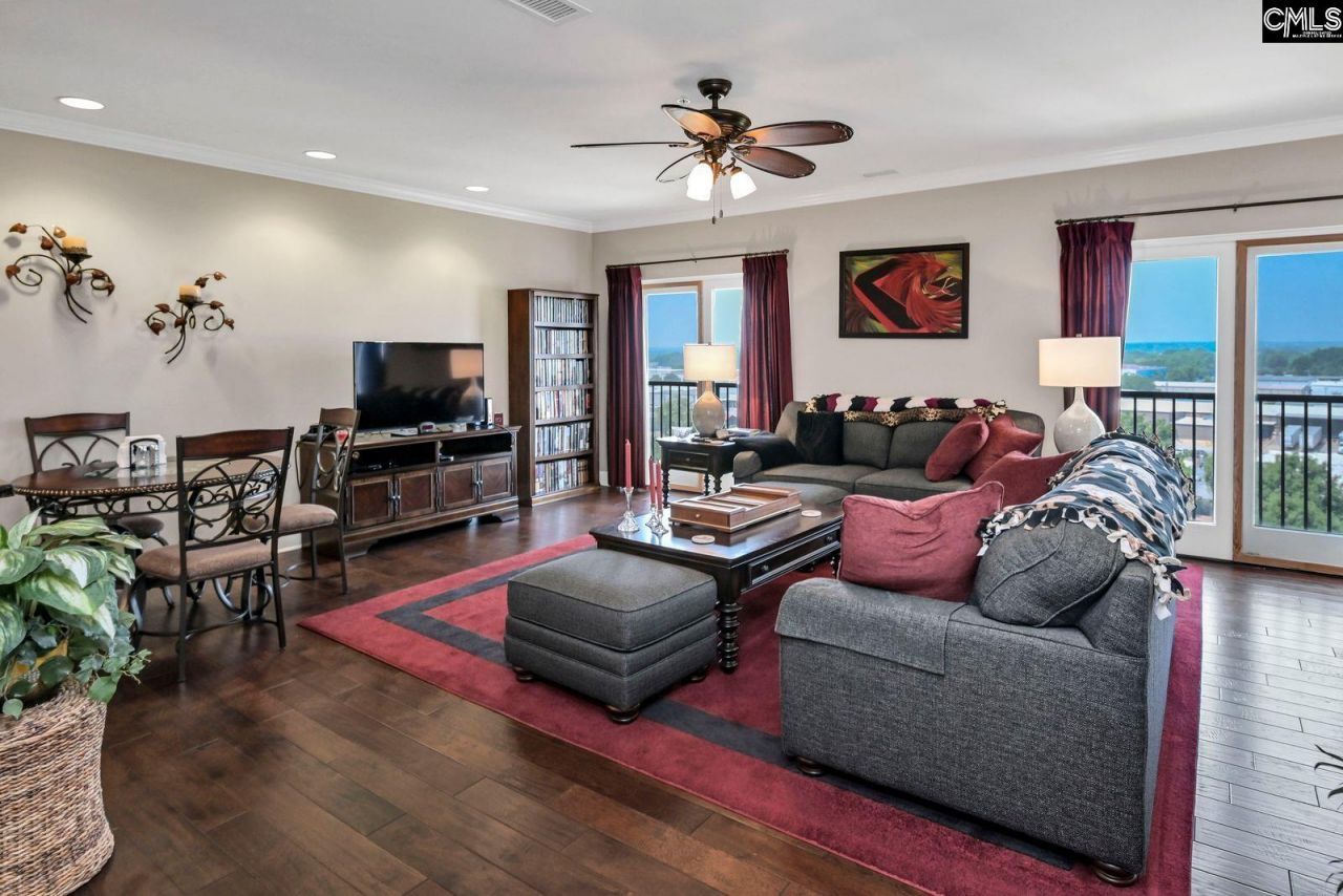 900 S Stadium Drive  Photo 7