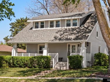 116 West E Street , Elmwood, NE 68349