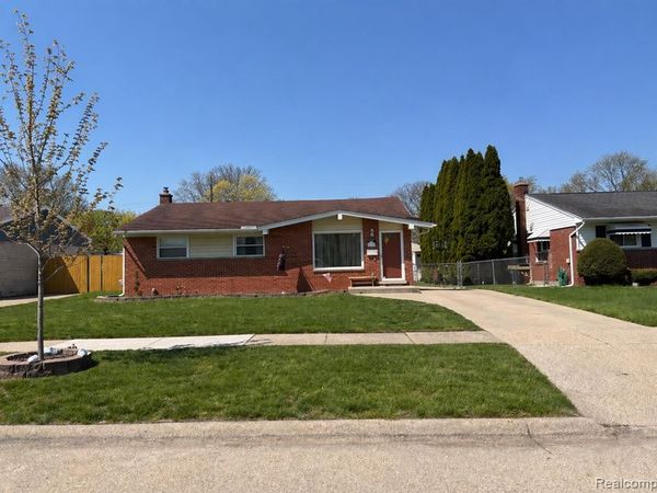 231 Van Sull Street , Westland, MI 48185