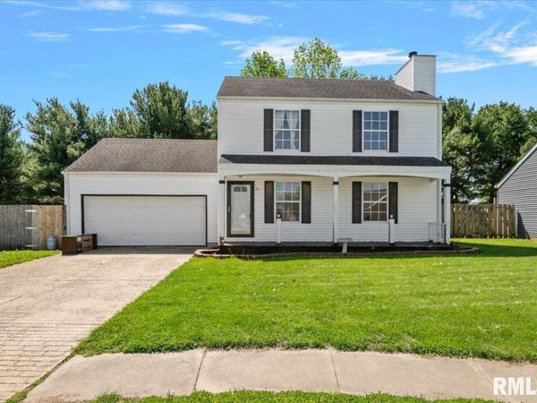 31 FAIRVIEW Boulevard, New Berlin, IL 62670