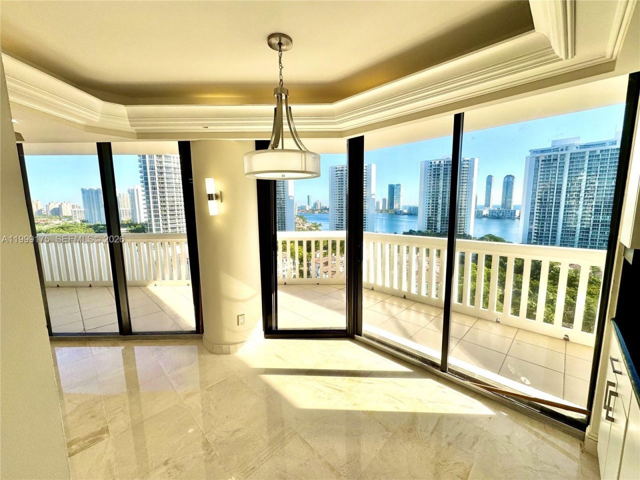 2000 Island Blvd , Unit 1801, Aventura, FL 33160 Photo