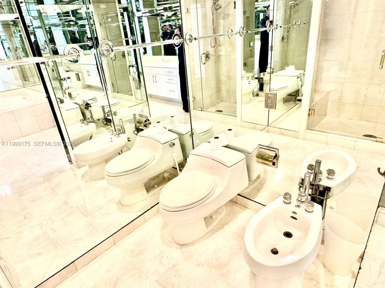 2000 Island Blvd , Unit 1801, Aventura, FL 33160 Photo