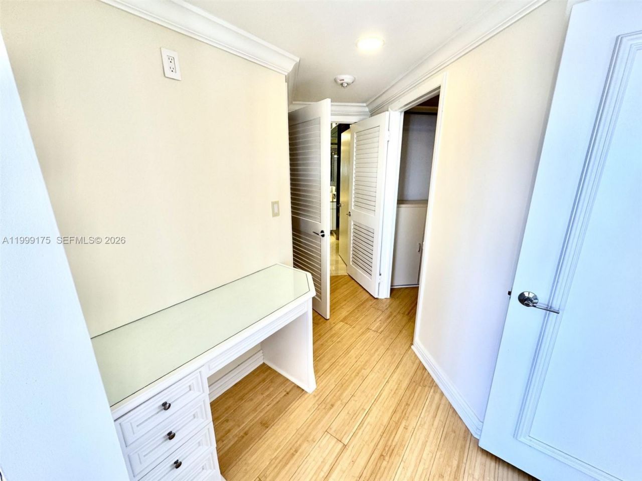 2000 Island Blvd , Unit 1801, Aventura, FL 33160 Photo