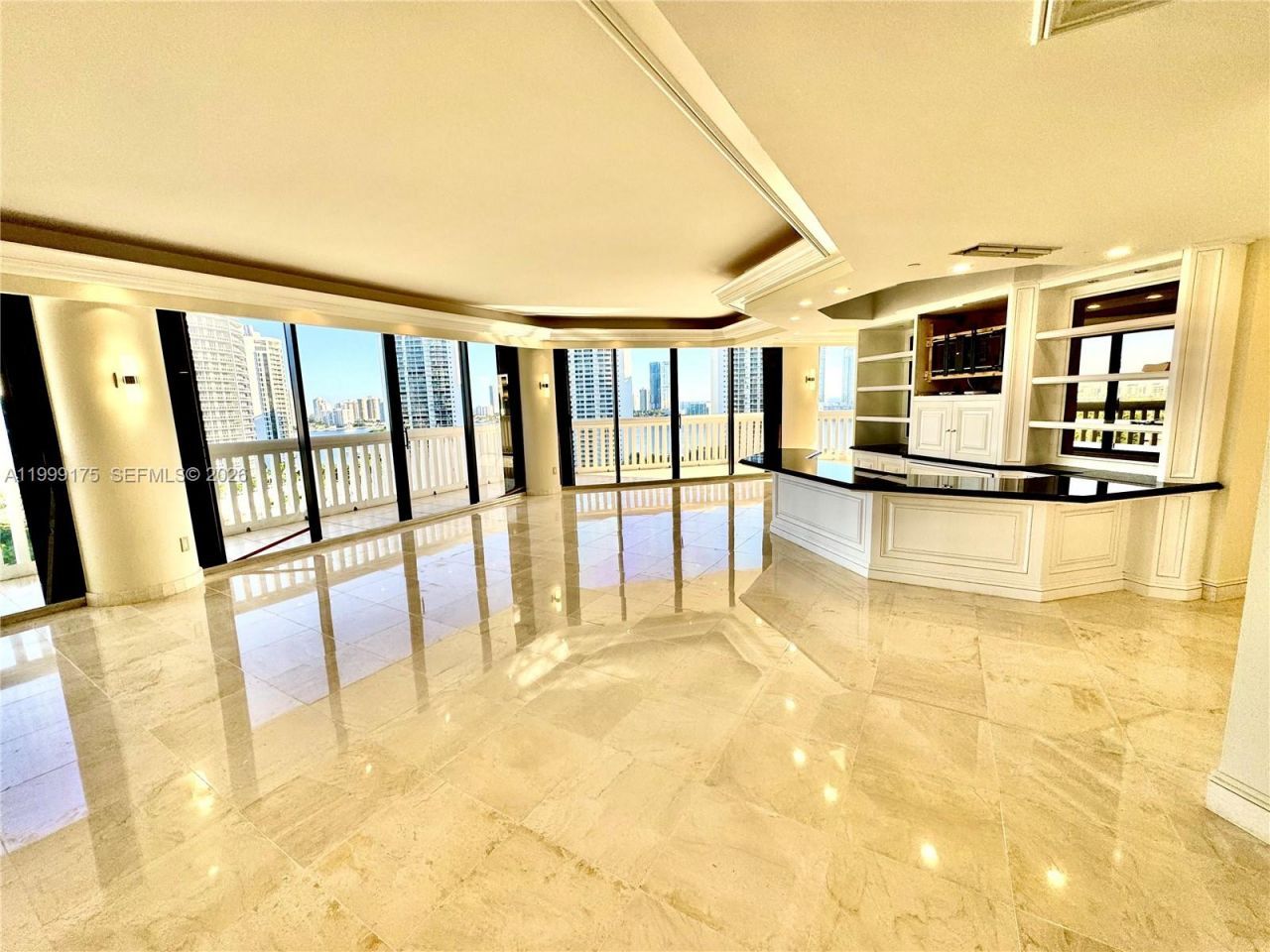 2000 Island Blvd , Unit 1801, Aventura, FL 33160 Photo
