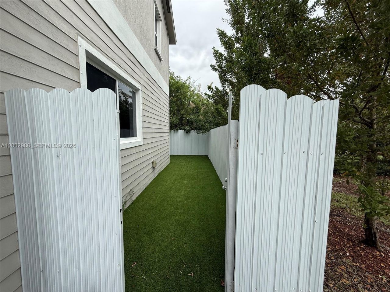 1743 SE 9th Ter , Homestead, FL 33034 Photo