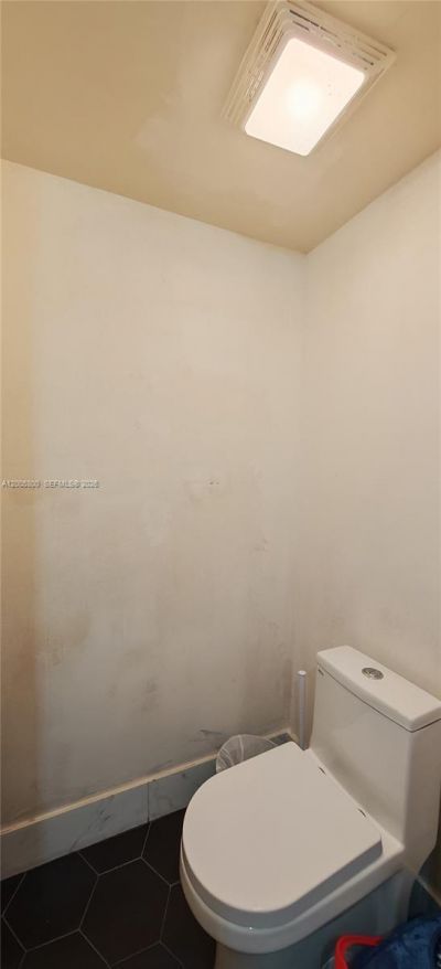2802 N 46 Ave , Unit 520B, Hollywood, FL 33021 Photo