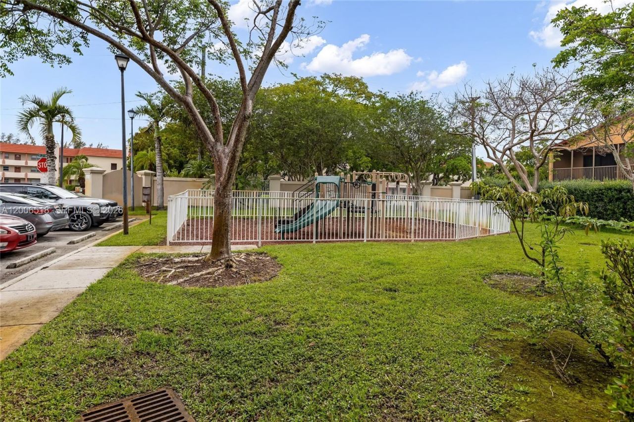 2707 NW 80th Ave, Sunrise, FL 33322 Photo