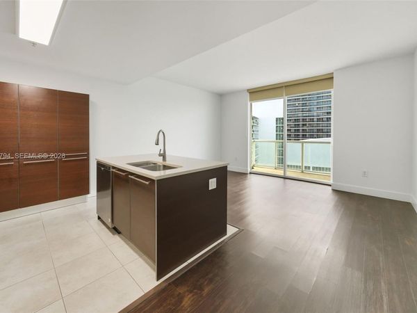 1900 N Bayshore Dr , Unit 3707, Miami, FL 33132