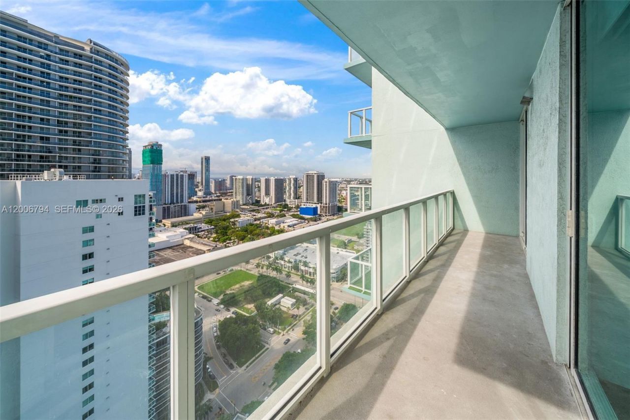 1900 N Bayshore Dr , Unit 3707, Miami, FL 33132 Photo
