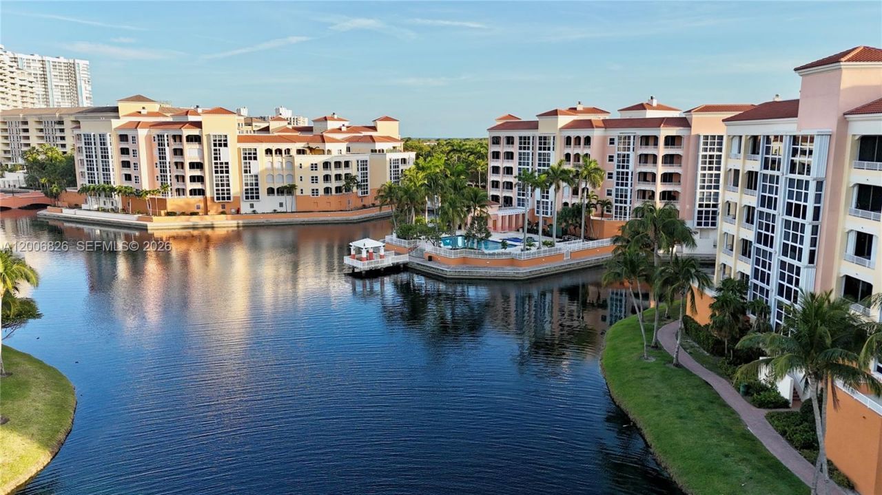 727 Crandon Blvd, Unit 502, Key Biscayne, FL 33149 Photo