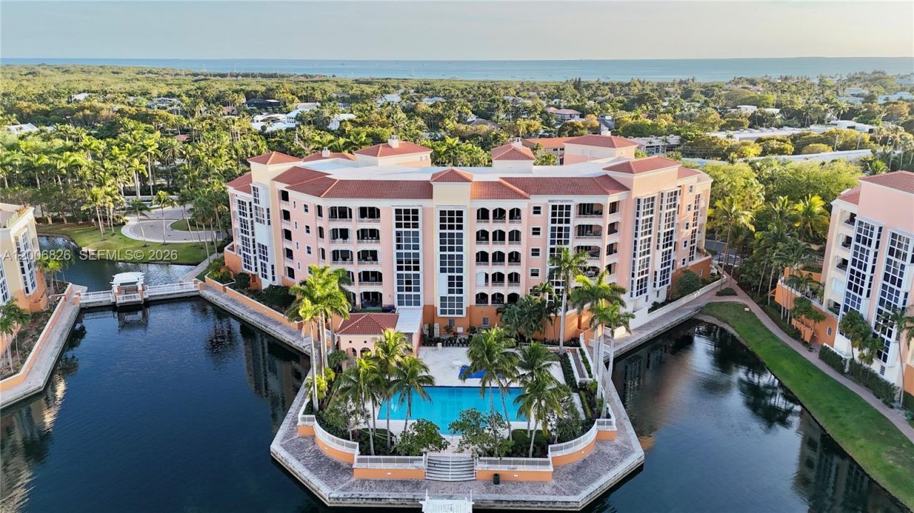727 Crandon Blvd, Unit 502, Key Biscayne, FL 33149 Photo