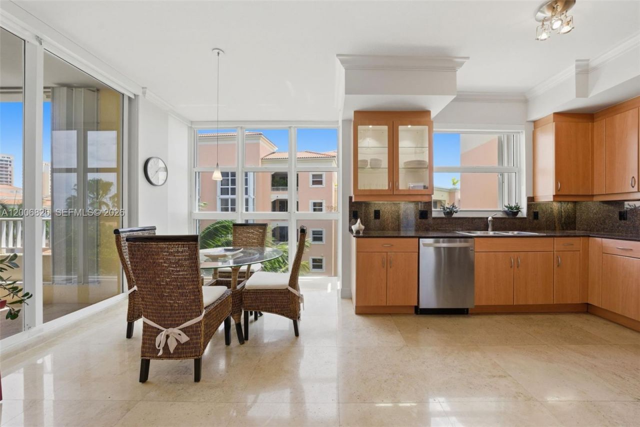 727 Crandon Blvd, Unit 502, Key Biscayne, FL 33149 Photo