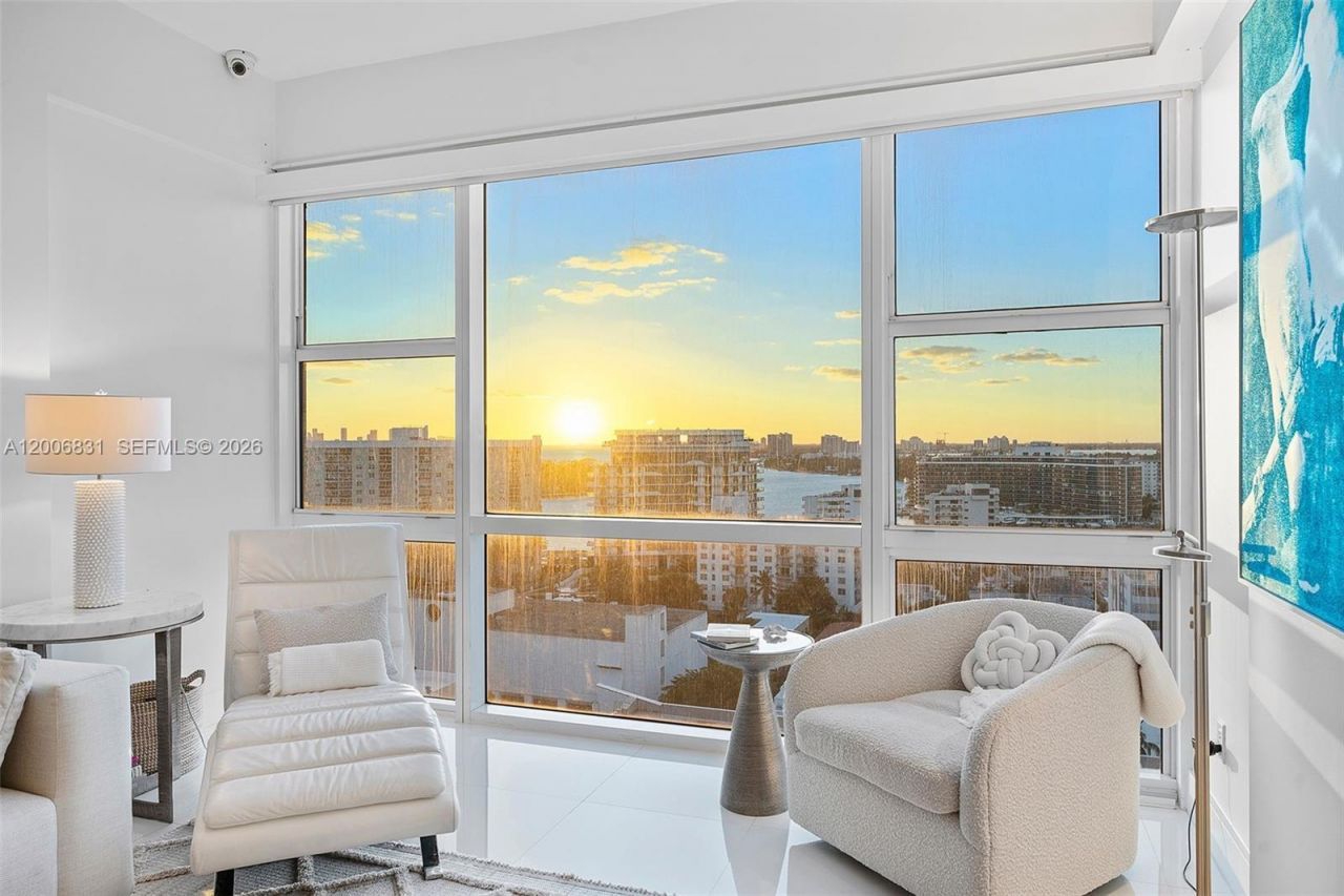 6801 Collins Ave , Unit PH01/02, Miami Beach, FL 33141 Photo
